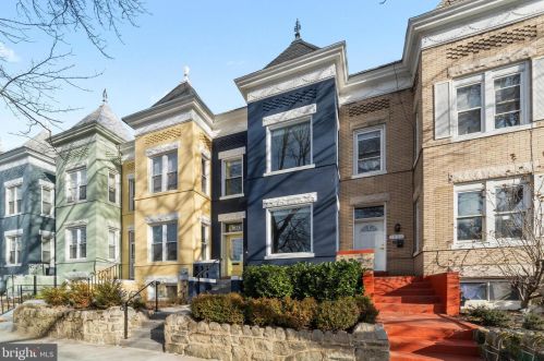 1023 10th St, Washington, DC 20002-3719