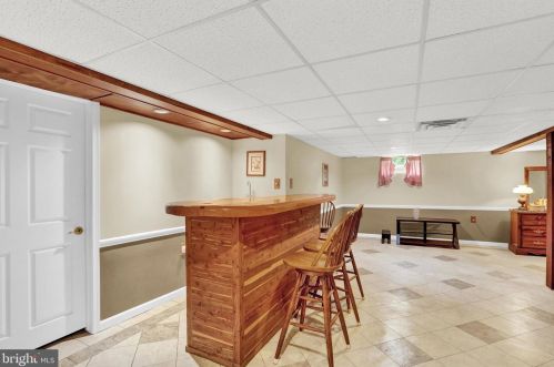 29 Holly Rd, Southampton PA 18966-3029 exterior