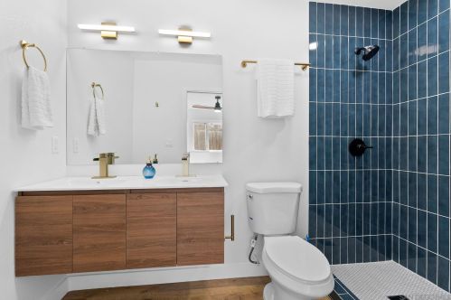 1074 Worthington St, San Diego CA  92114-5042 exterior