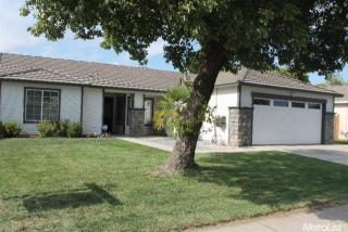 817 Saint Andrew St, Lathrop, CA 95330-9058