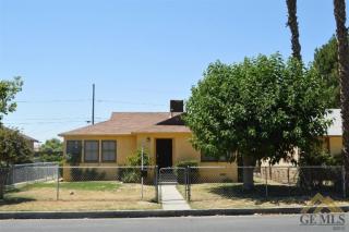 113 T St, Bakersfield, CA 93304-3216