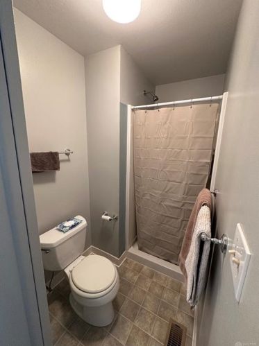 1004 Hazel Ave, Englewood OH 45322-2425 exterior