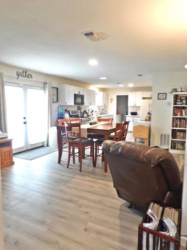 4210 Cortright Way, North Highlands CA  95660-3532 exterior