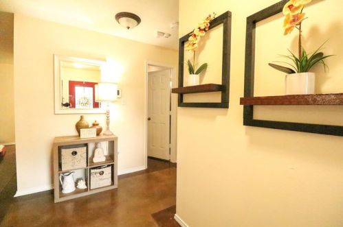 1012 Triple Crown Dr, Fort Worth TX  76179-2324 exterior