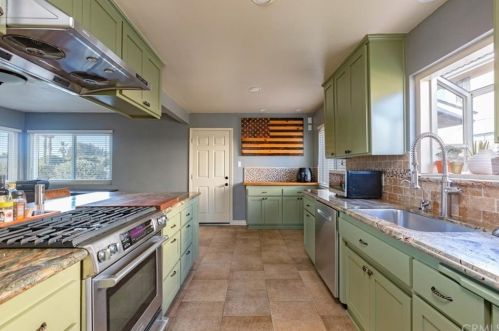 922 Patterson Rd, Santa Maria CA  93455-5004 exterior