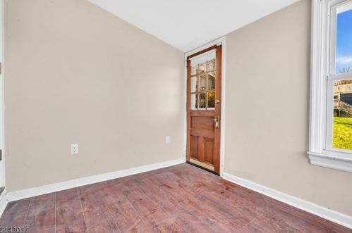 18 Outlook Ave, Mount Olive NJ  07828-2919 exterior