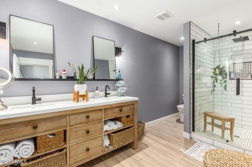 597 Jasper Dr, Chandler AZ 85226-1124 exterior