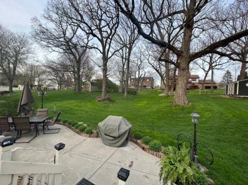 9873 Olcott Ave, Dyer IN 46373-9286 exterior