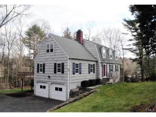 41 Woodbine Rd, Stamford, CT 06903-3020