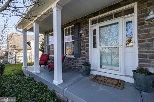 962 Marshall Dr, Pottstown PA  19465-7888 exterior