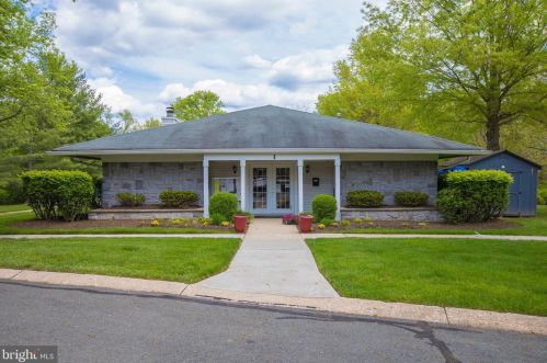 55 Quince Ct, Lawrence Township NJ  08648-4803 exterior