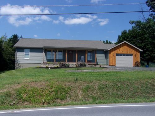 2320 Enola Rd, Carlisle PA  17013-8620 exterior