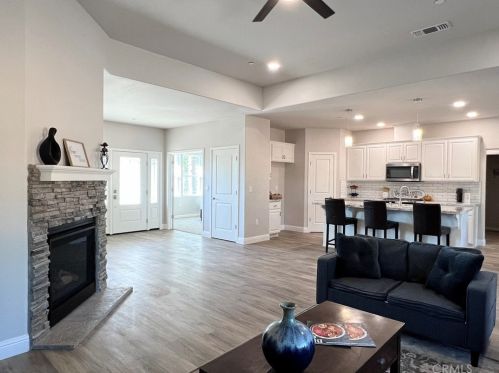 6294 Wagstaff Rd, Paradise CA  95969-3039 exterior