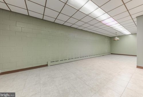 520 Lakeview Dr, Auburn NJ  08085-1248 exterior