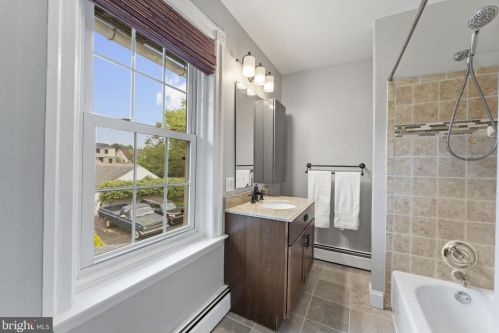 269 Spg Gdn St, Prospectville PA 19002-4826 exterior