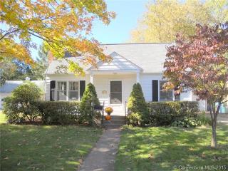 156 Parker St, Manchester, CT 06040-4425