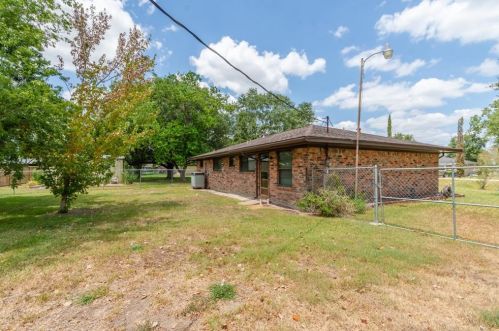 5918 Becky Ln, Pearland TX 77584-8351 exterior