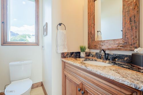 5909 Solcito Ln, Scottsdale AZ 85250-5514 exterior