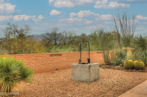 632 Avenida Tortuga, Green Valley, AZ 85614-3459
