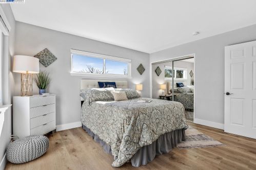 1681 Spruce St, Livermore CA  94551-1919 exterior