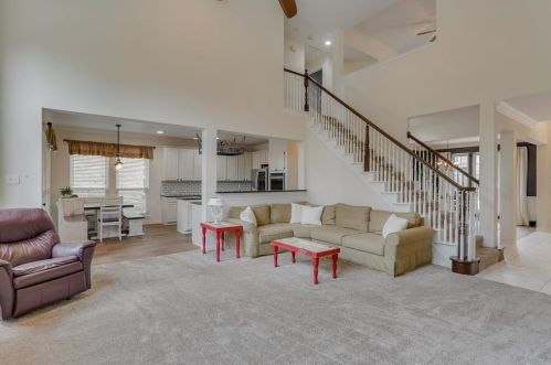 2612 Ruby Crest Ct, Lewisville TX  75022-7857 exterior