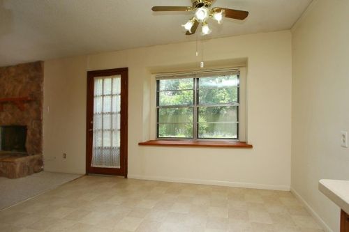 7420 Beckwood Dr, Fort Worth TX 76112-6052 exterior