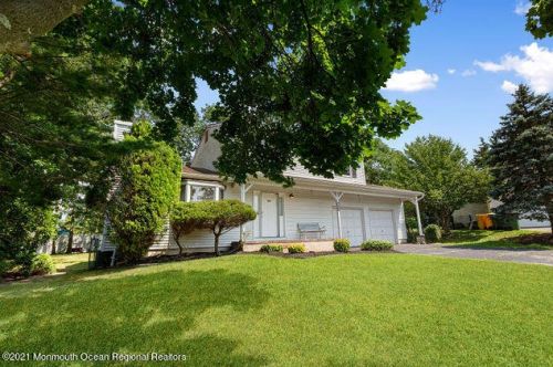 1175 Mackenzie Ct, Lakewood, NJ 08701-5868
