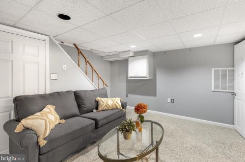 408 19 St, Philadelphia PA 19146-4656 exterior