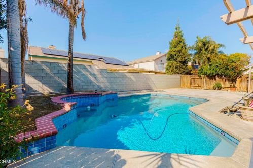 9004 Bremerton Ct, Bakersfield CA 93312-4441 exterior