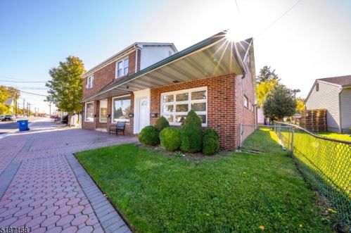 203 Brooks Blvd, Manville, NJ 08835-1397
