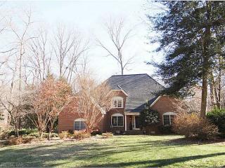 124 Tides Run, Yorktown VA  23692-4340 exterior