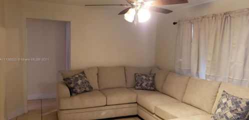 6801 21st St, Hollywood FL  33023-2711 exterior