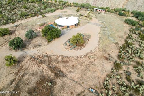 7700 Lydia Ave, Tucson, AZ 85743-9583