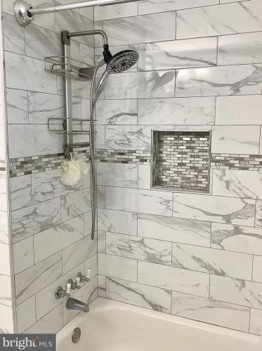 4030 Frosthoffer Ave, Camden NJ  08109-1521 exterior