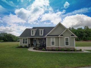 45 Shoeing Box Way, Hendersonville, NC 28792