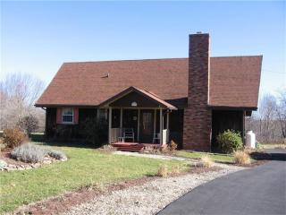 122 Sioux Path, Stoystown, PA 15563-9024