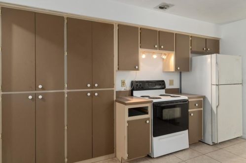 206 Fillmore St, Beverly Hills FL  34465-4059 exterior