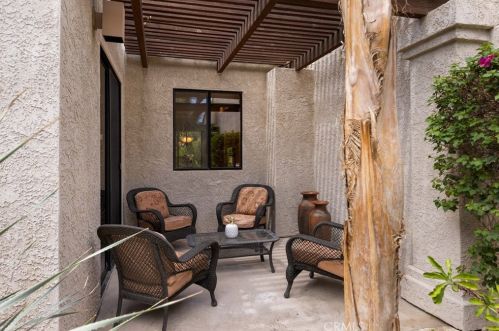 10318 Sunningdale Dr, Rancho Mirage CA  92270-1444 exterior