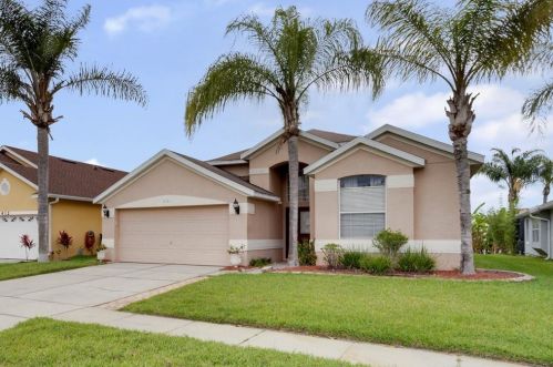 616 Hardwood Cir, Orlando, FL 32828-8291