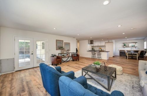 6351 Eldon Ave, Loomis CA  95650-8803 exterior