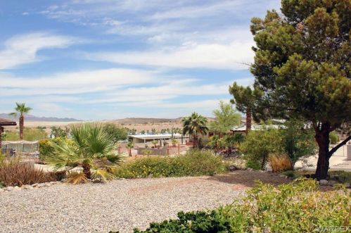 1445 Rio Vista Dr, Bullhead City AZ  86442-6882 exterior