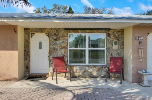 642 Horizon Ln, Fort Pierce, FL 34983-1223