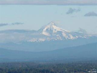 3347 Starview Dr, Bend OR  97701-5423 exterior