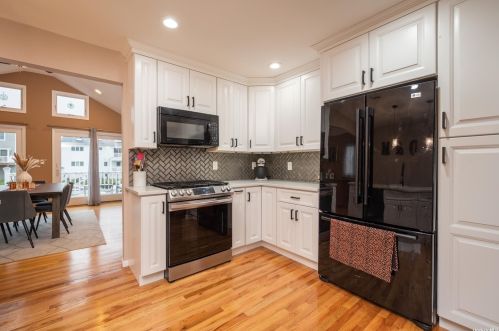 2500 Ocean Ave, North Bellmore NY  11710-3825 exterior