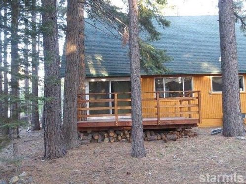 723 Seneca Dr, South Lake Tahoe, CA 96150-9315