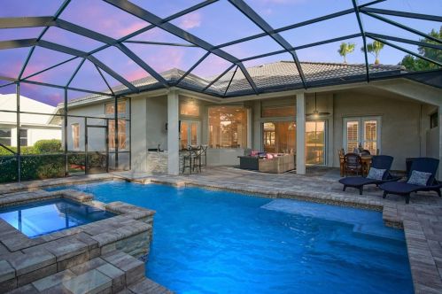 1722 Mockingbird Dr, Fort Pierce, FL 34986-2045