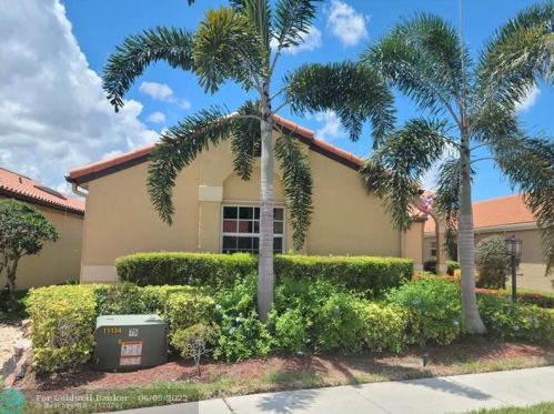 8220 Nadmar Ave, Boca Raton, FL 33434-6304