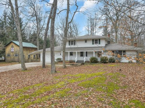 107 Apollo Ct, Pataskala, OH 43062-9555