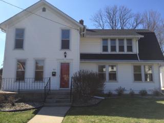 117 Highland Ave, Lyons, WI 53105-1817