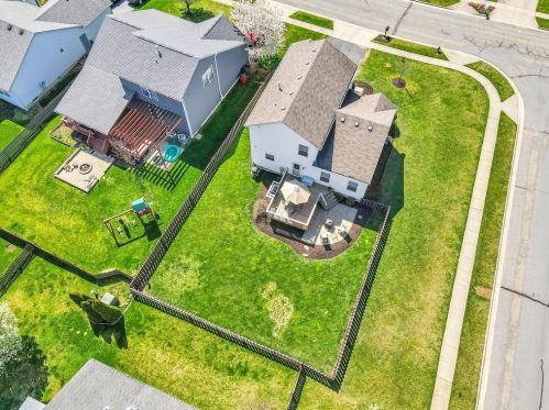 1565 Roscommon Dr, Pataskala OH  43062-7018 exterior